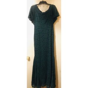 Women’s Vintage Off Shoulder Lace Maxi Dress